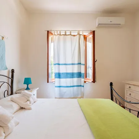 公寓 Al Mare Via Delle Mimose 巴里萨尔多