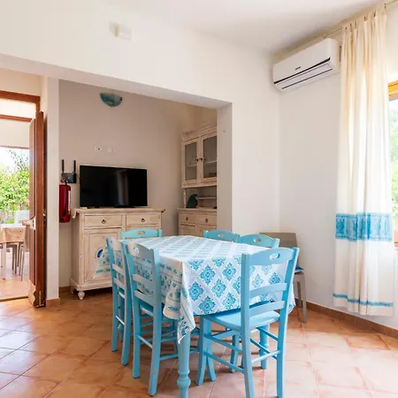 Apartment Al Mare Via Delle Mimose Bari Sardo